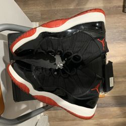 Jordan 11 Bred 2012