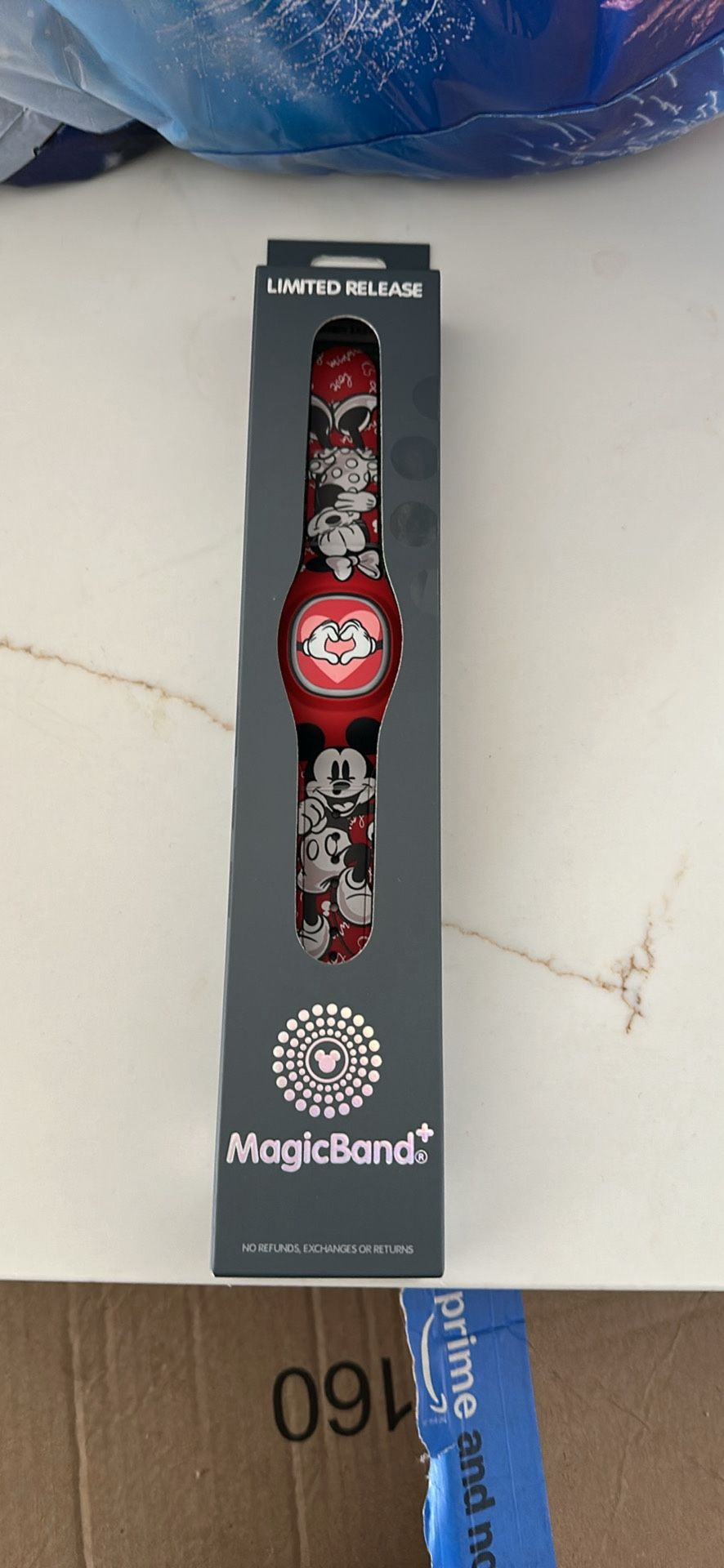 Disney MagicBand Plus - Mickey and Minnie Valentine's Day