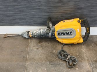 Dewalt D25911 27lbs. Corded 15AMP Demolition Hammer Brushless 