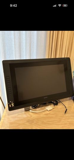 Wacom Cintiq 22HD Creative Pen Display - Used