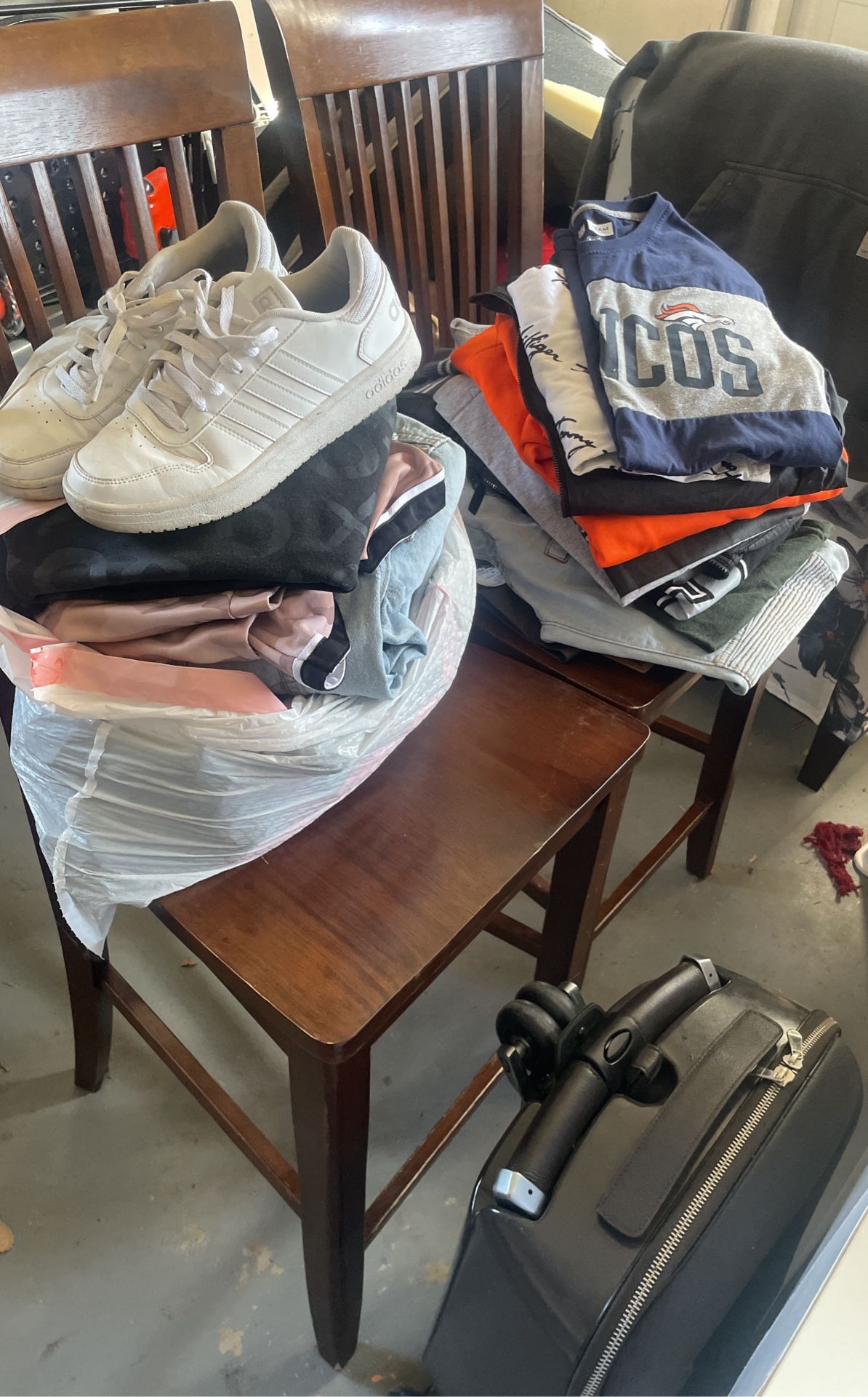 Young Men’s - Small/ Xs Clothing + Shoes 8+ More Added Not Pictured