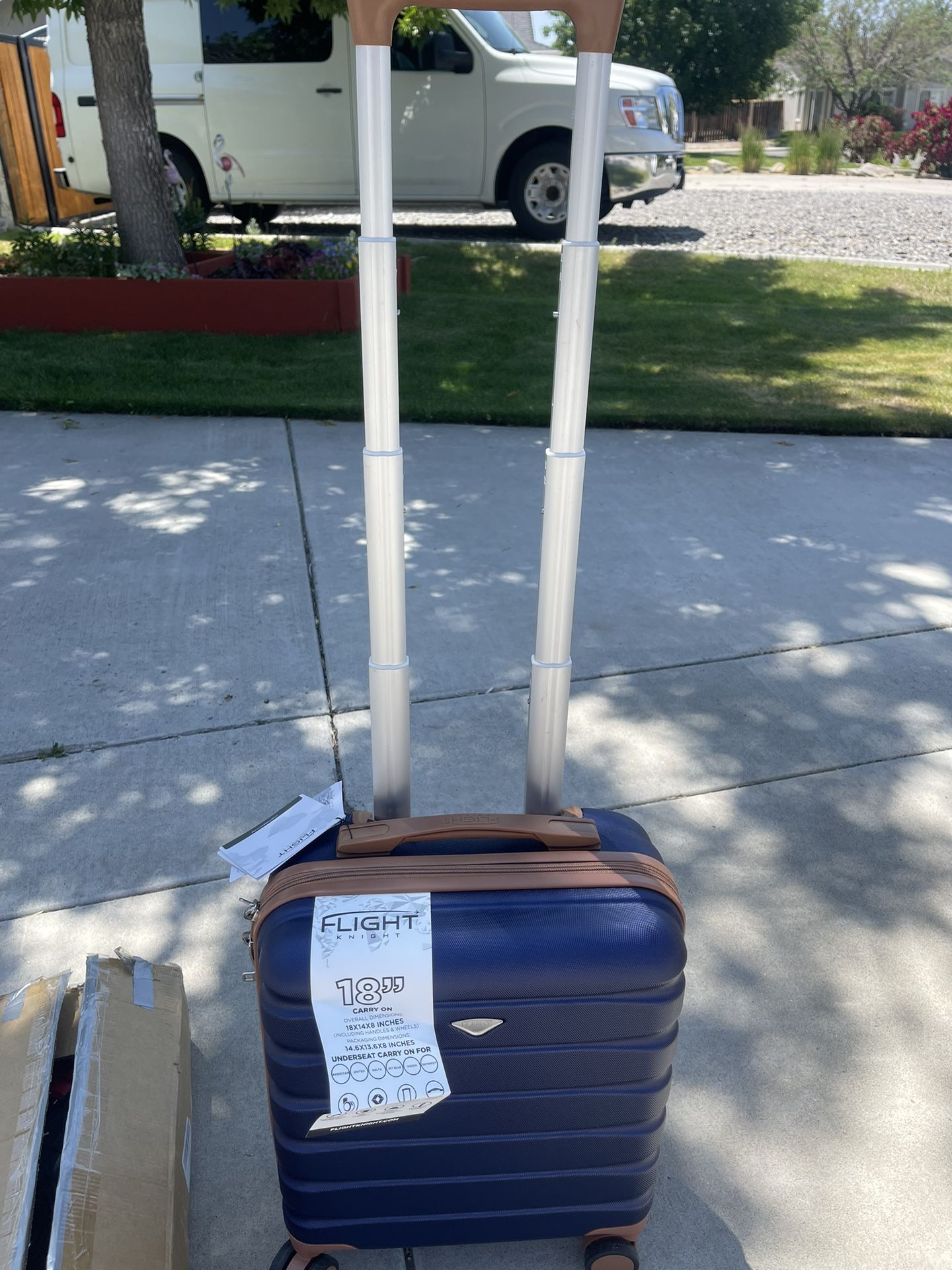 Flight Knight 18in Carry On