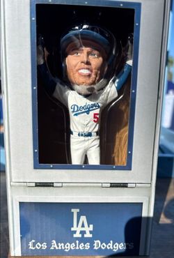 Freddie freeman bobble head