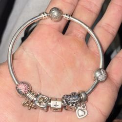 Lot Of 6 Pandora Bracelets