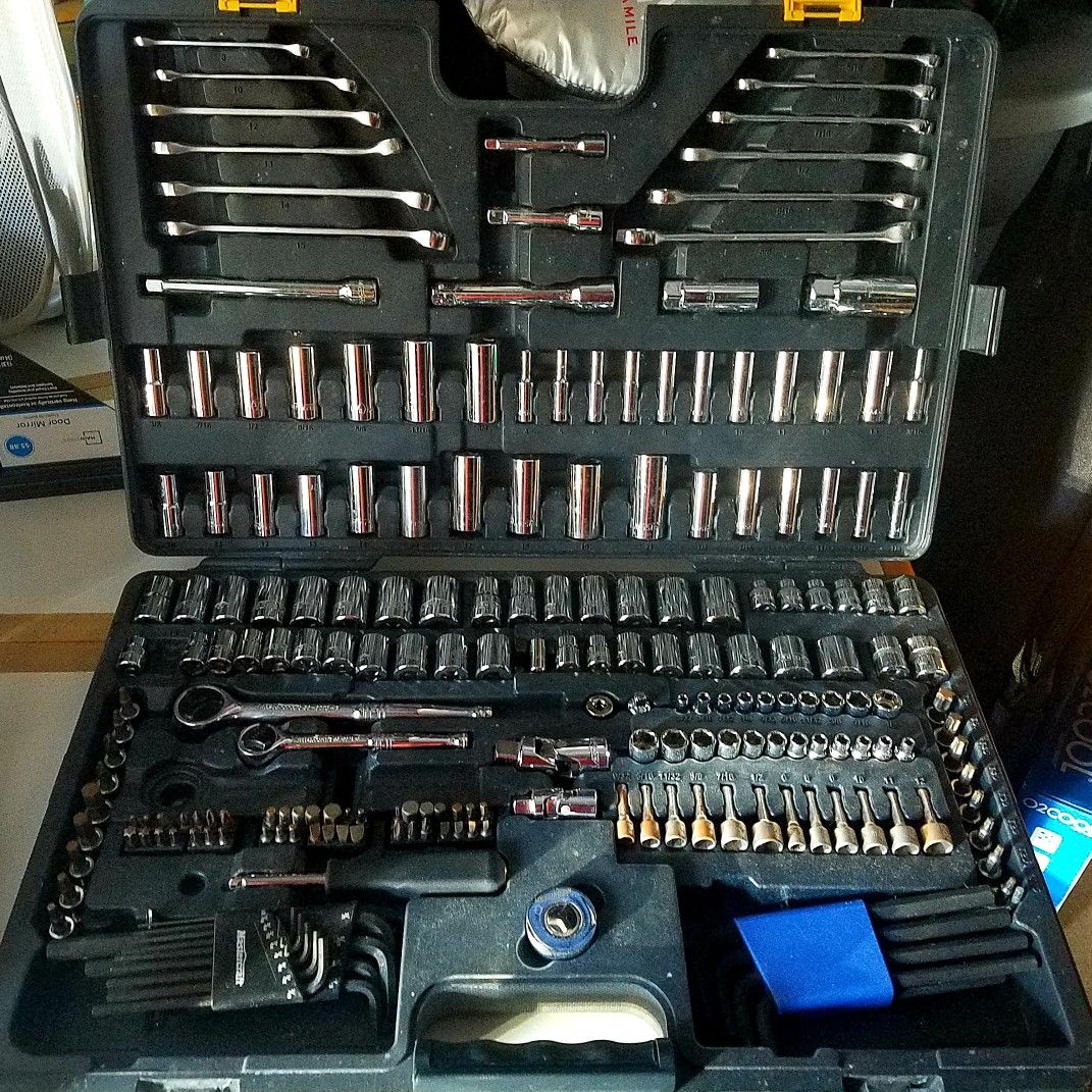 Halfords Socket Wrench