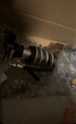 Radflo 2.0 coilovers for first gen tundra