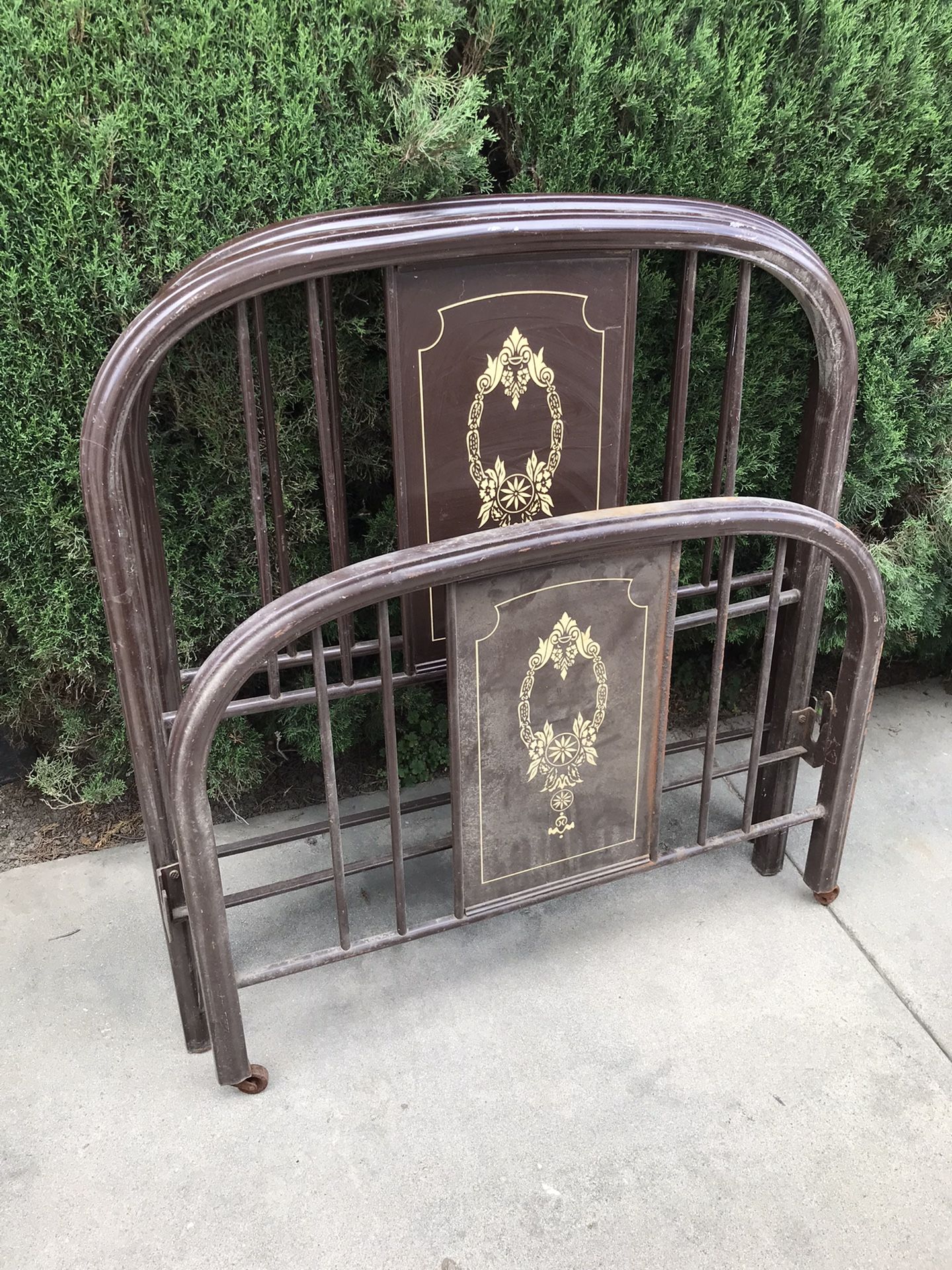 Antique Bed Frame Twin