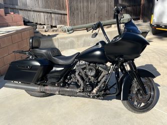 2015 Harley Road Glide Special