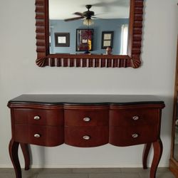 Entry Table And Mirror 