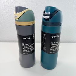 Owala FreeSip stainless steel water bottle in a 24 oz Green Grey