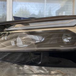 2022-2024 AUDI Q5 SQ5 HEADLIGHT (LEFT SIDE) OEM 
