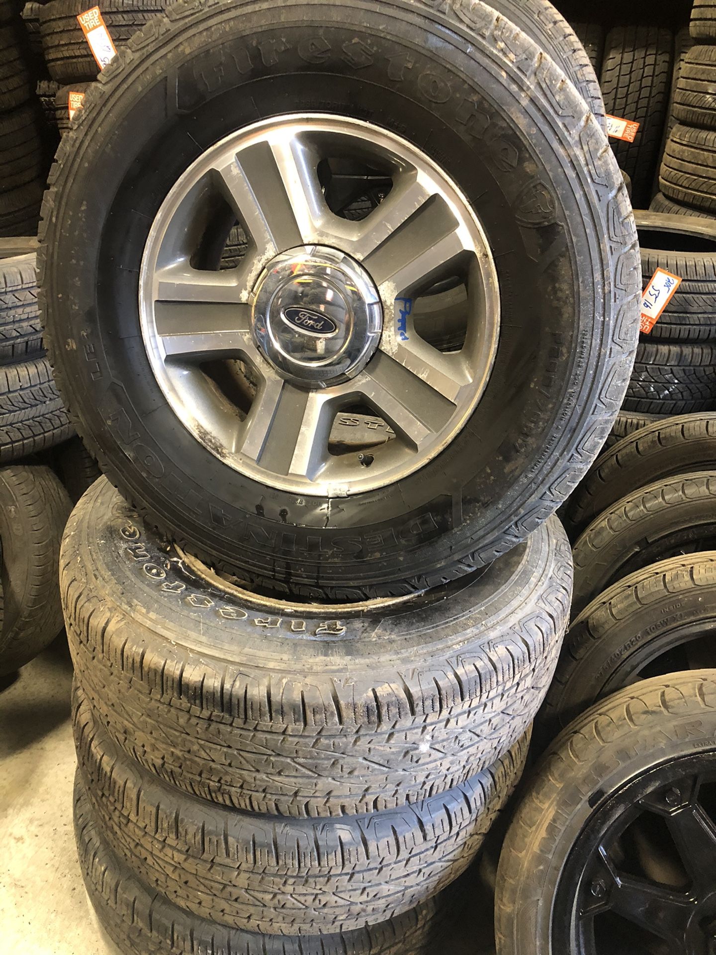 A Set Of Rims And Tires Off A 2007 F-150 265/70R17 For $600π΅β