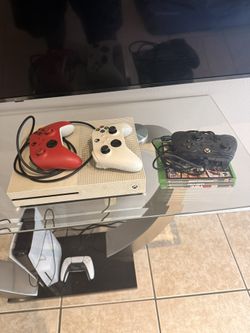 Xbox One S Bundle – 3 Controllers + 3 Games (Upgraded to PS5)