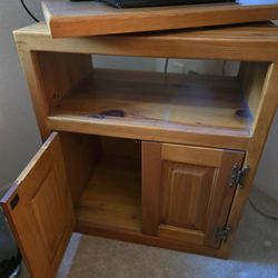 TV cabinet with swivel top