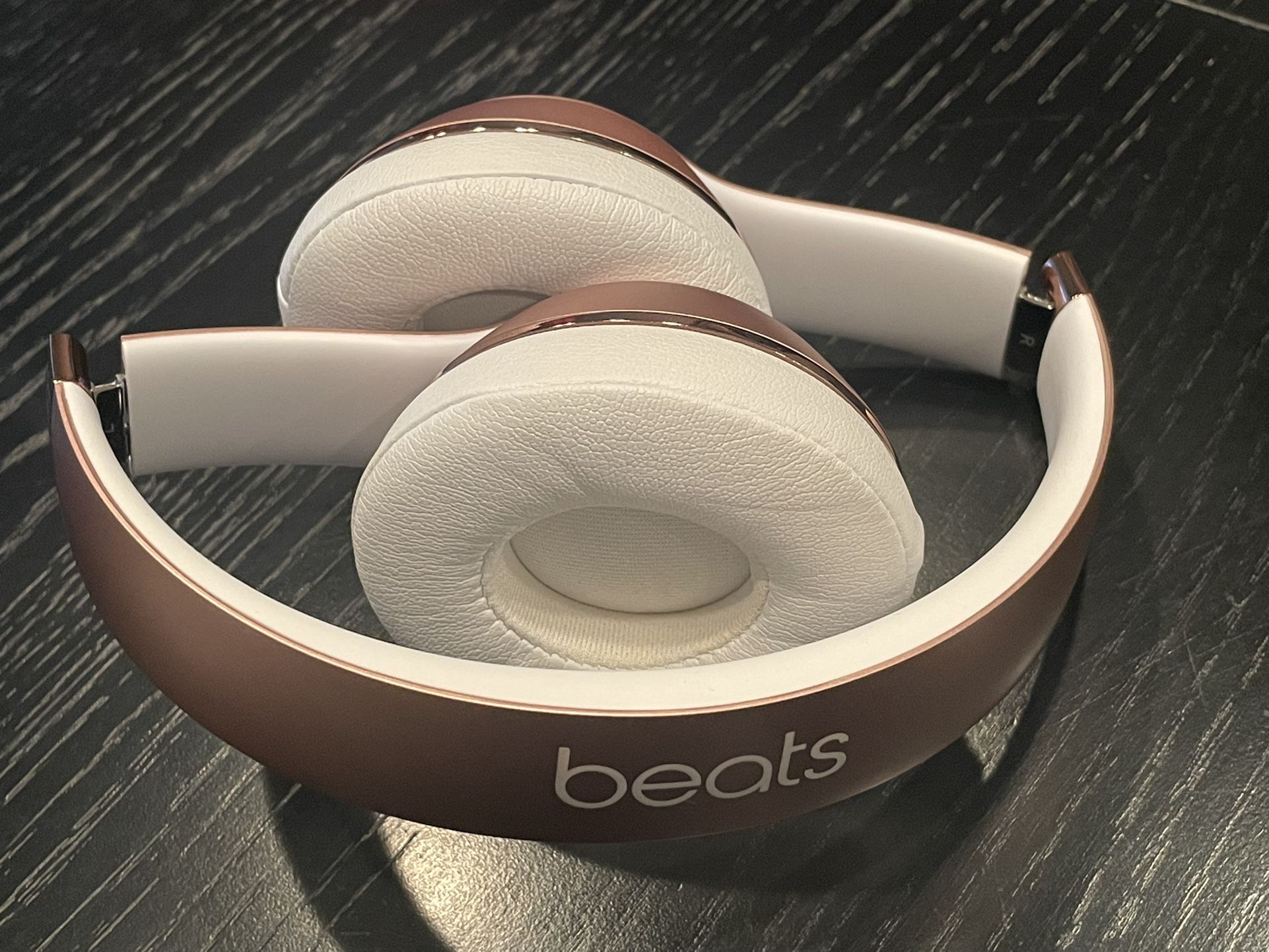 Beat Solo 3 “Rose Gold”