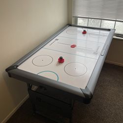 Air Hockey Table