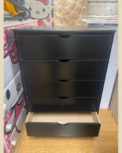 Dresser  / Five drawers dresser