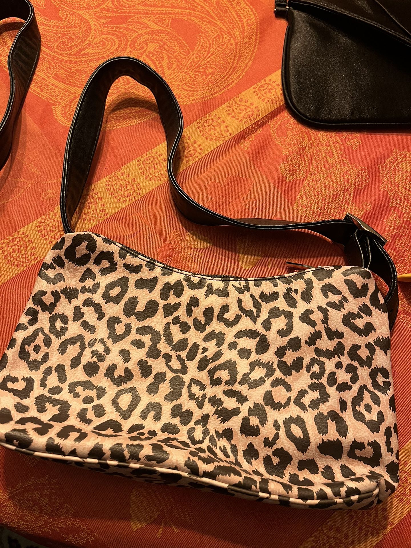Leopard Purse
