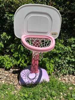 Little Tikes Girls Basketball Hoop