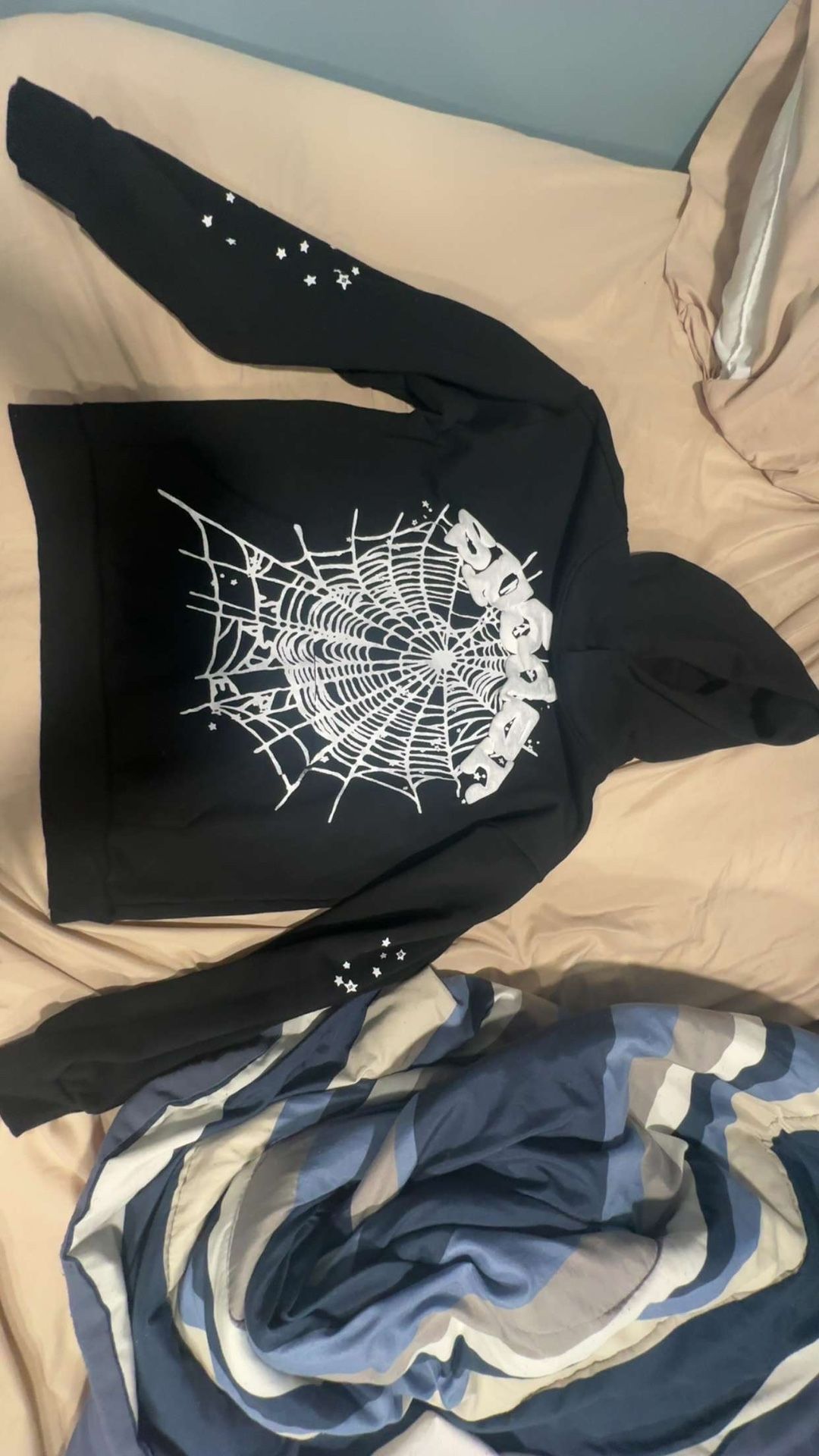 (OneOne) black and white spider hoodie