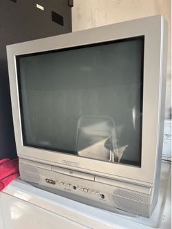 Magnavox 16" DVD TV Combo