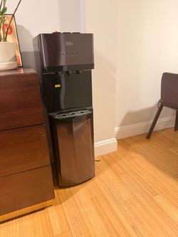 Brio 500 Series Self-Cleaning Bottom Load Water Cooler – Black Stainless Steel