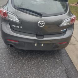 2013 Mazda 3 Clean title with 152k mile