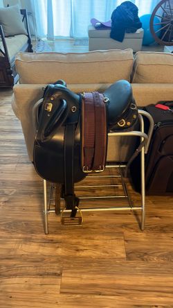 Horse saddle
