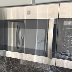 GE Stainless Built In Microwave 1.7 Cu Feet 
