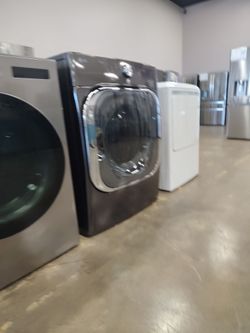 LG 9.0 cu. ft. Mega Capacity Smart WiFi Enabled Front Load Gas Dryer with Turbo steam and built-in intelligence