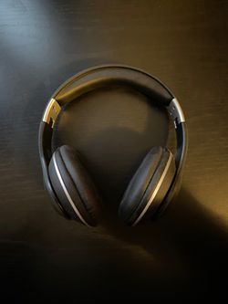 Ncredible Bluetooth headphones