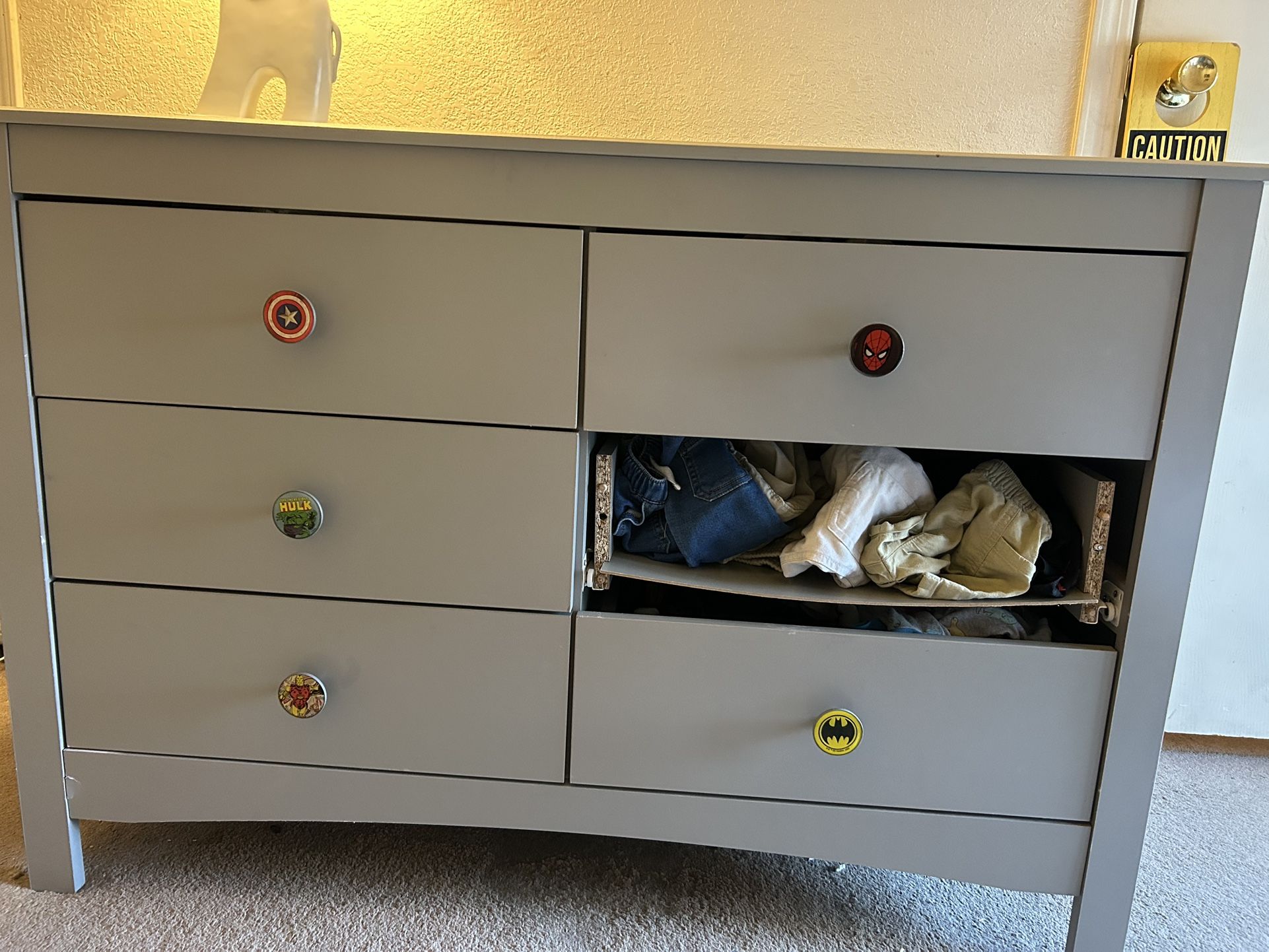 Dresser