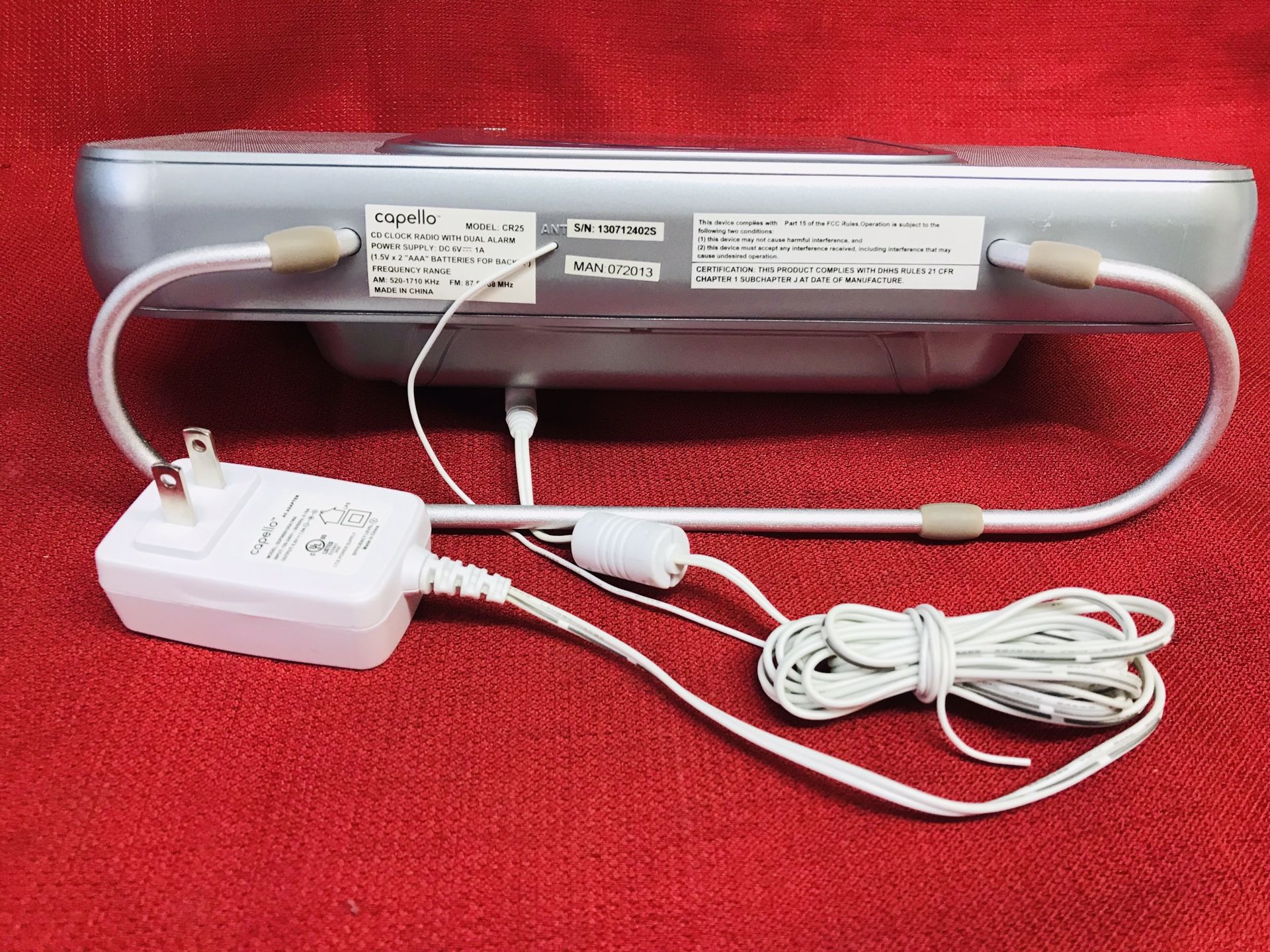 Capello CR25 CD Player Dual Alarm CLOCK AM/FM Radio WORKS GOOD for Sale