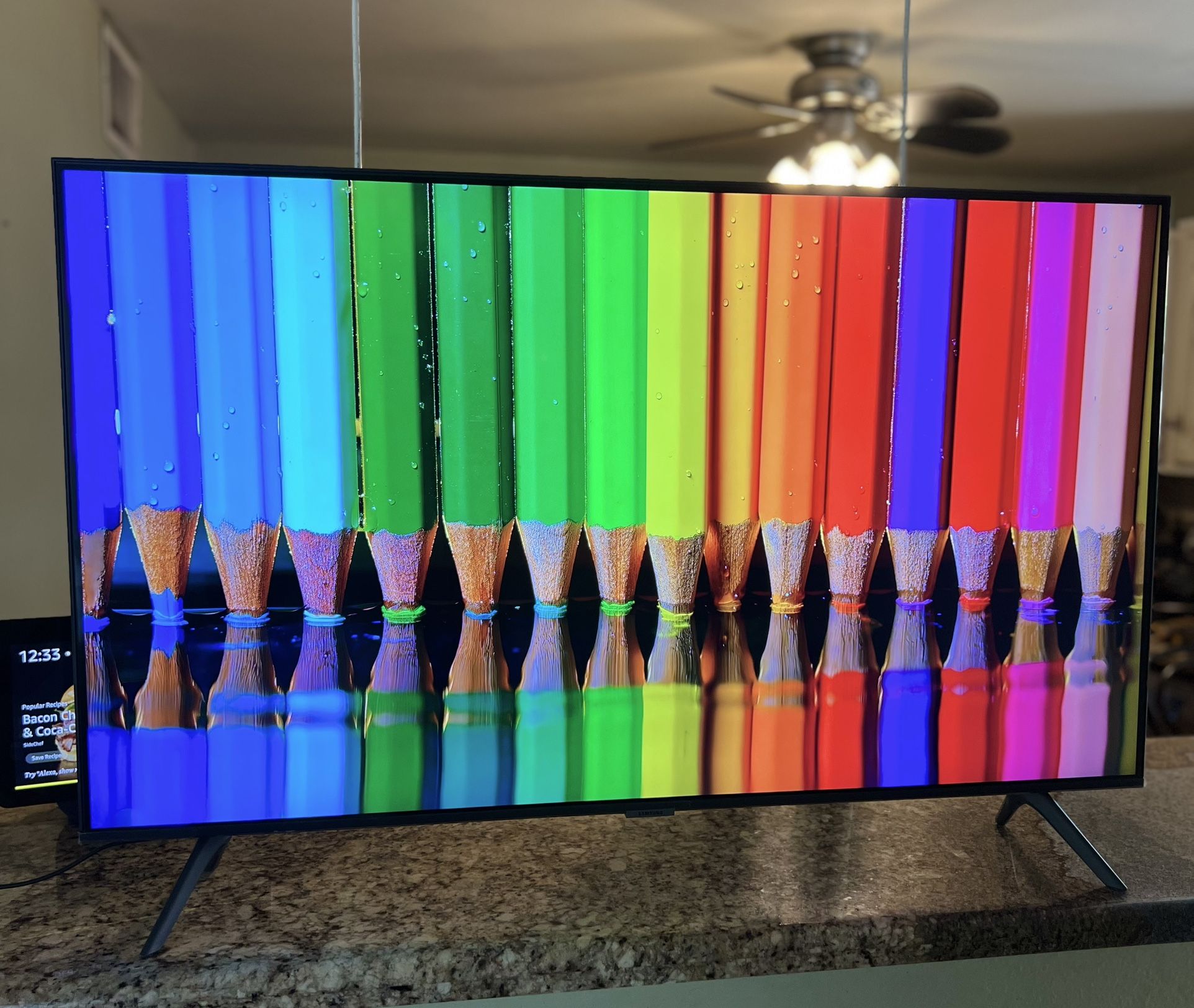LG 43 Inch Class UQ7070 ZUD series LED 4K UHD Smart webOS  Year 2024