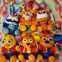 Five Nights At Freddy’s Plushie Lot