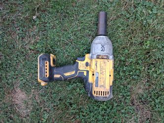 Dewalt XR 1/2 Impact