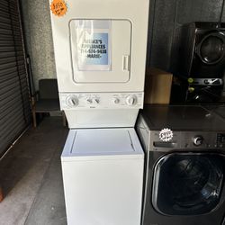 KENMORE GAS STACKABLE 24 INCHES WIDE 