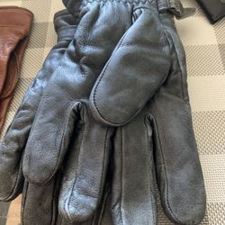 Nice Gloves New $25 Each Both For $40 Xl