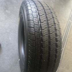 4 TIRES LT225-75R16 TIRES LODE E 10 0LY 