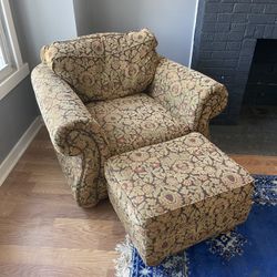 Lounge Chair And Ottoman Broyhill