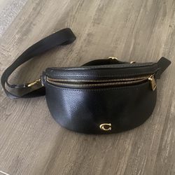 Coach Essential Belt Bag Fanny