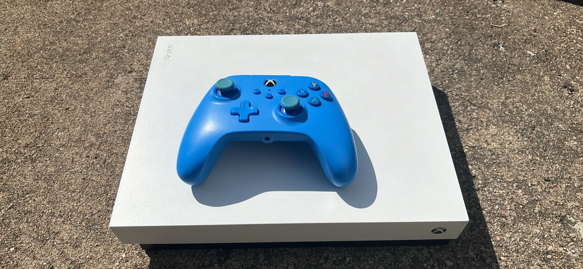 Xbox One X 1tb