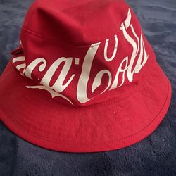 Kith x Coca-Cola Script Bucket Hat L/XL