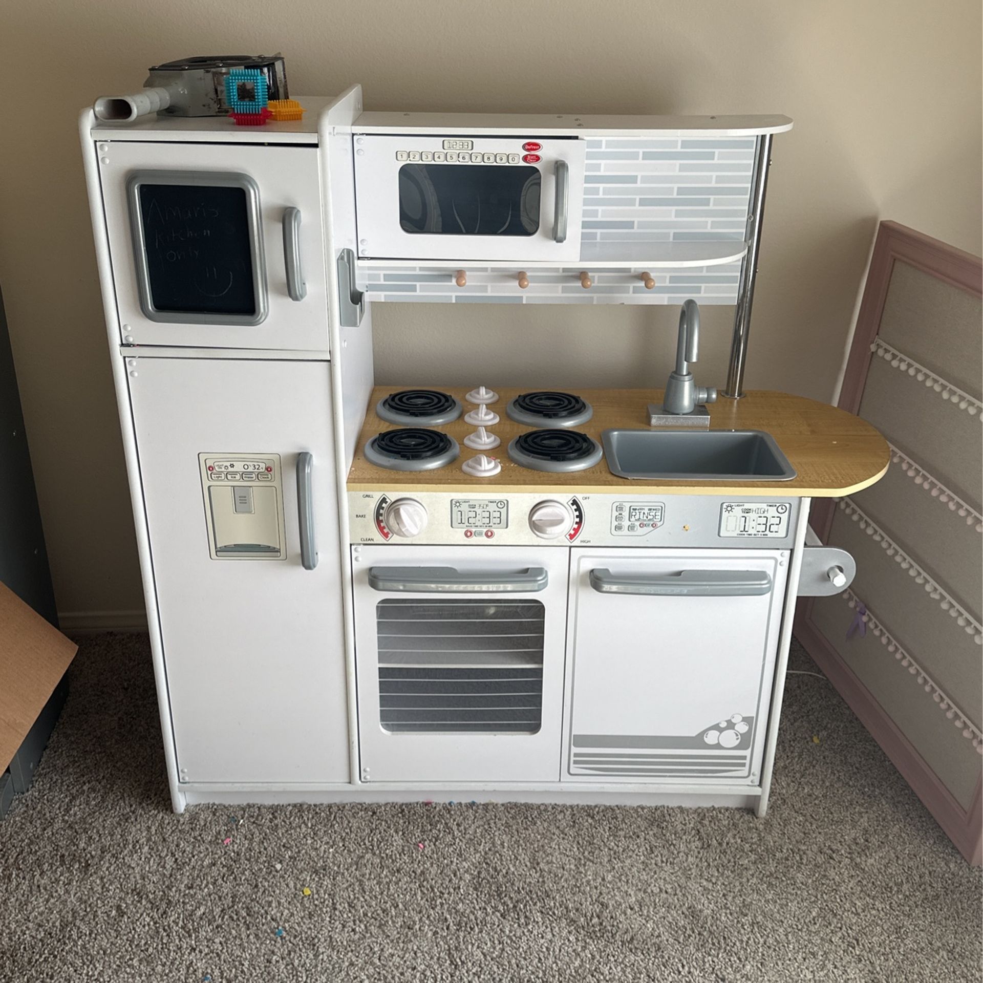 Kids Kitchen 