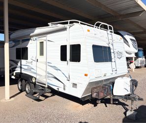 2008 superlight by weekend warrior 19 foot