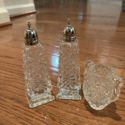 Salt And Pepper Shaker And Toothpick Holder