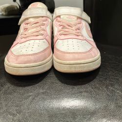 Pink Nike Shoes Size 2.5 Y