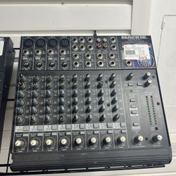 Mackie Mixer 