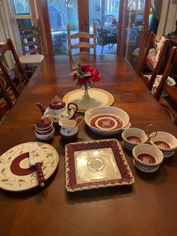 Holiday Serving Pieces