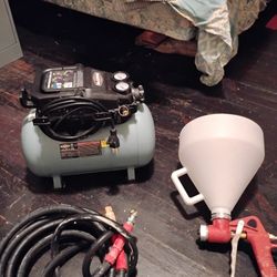Air Compressor 3 Gallon Oil Free ,Hose And Hopper Combo